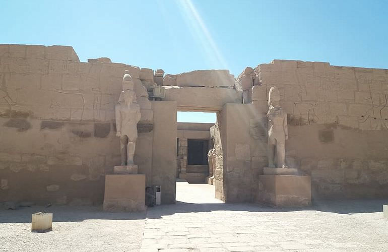 Tagesausflug von Sahl Hasheesh nach Luxor mit eigenem Guide 