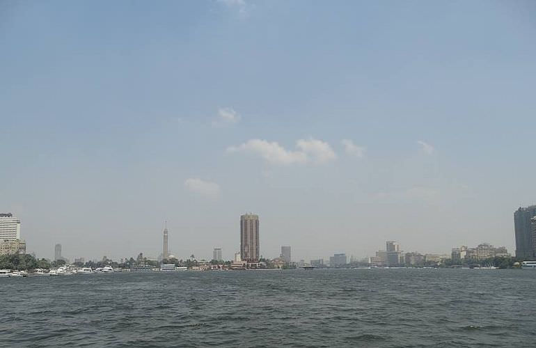 Tagesausflug von Sahl Hasheesh zu den Pyramiden in Kairo mit eigenem Guide 