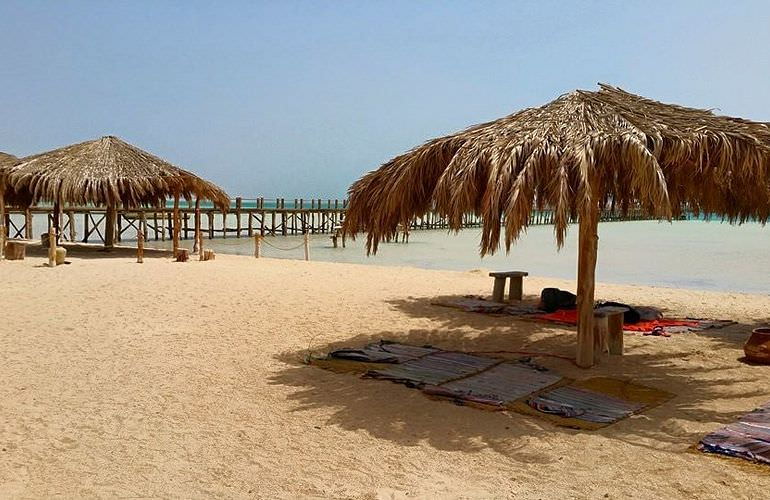 Ausflug von Sahl Hasheesh zur Orange Bay Insel mit Schnorchelerlebnis