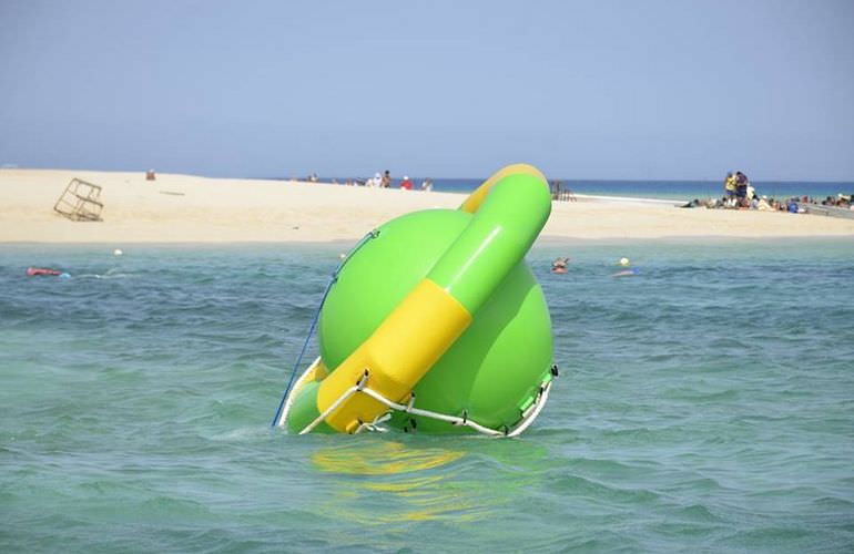 Ganztagesausflug von Sahl Hasheesh zur Paradies Insel mit dem Boot