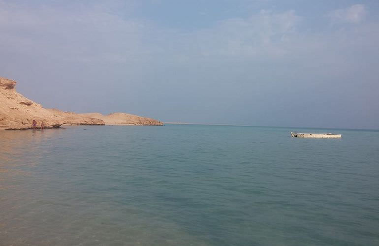 Exklusive Sahl Hasheesh Bootstour: Privater Ausflug auf eine einsame Insel mit Schnorcheln