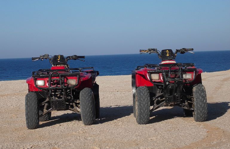 Privates Quad-Abenteuer am Strand bei Sonnenuntergang ab Sahl Hasheesh