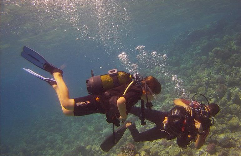 PADI Scuba Diver Kurs in Sahl Hasheesh - Schnuppertauchkurs 1 Tag